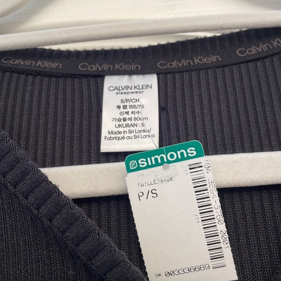 Calvin Klein(lounge/sleepwear) ribbed bodysuit. - Picture 3 of 8